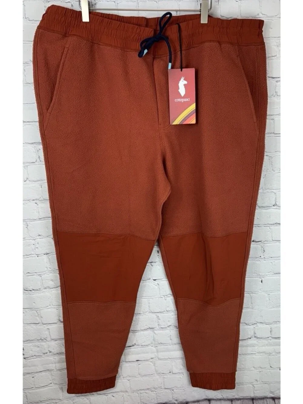 NWT COTOPAXI Men’s Size XXL Abrazo Fleece Jogger Pants Sweatpants Spice $120.00